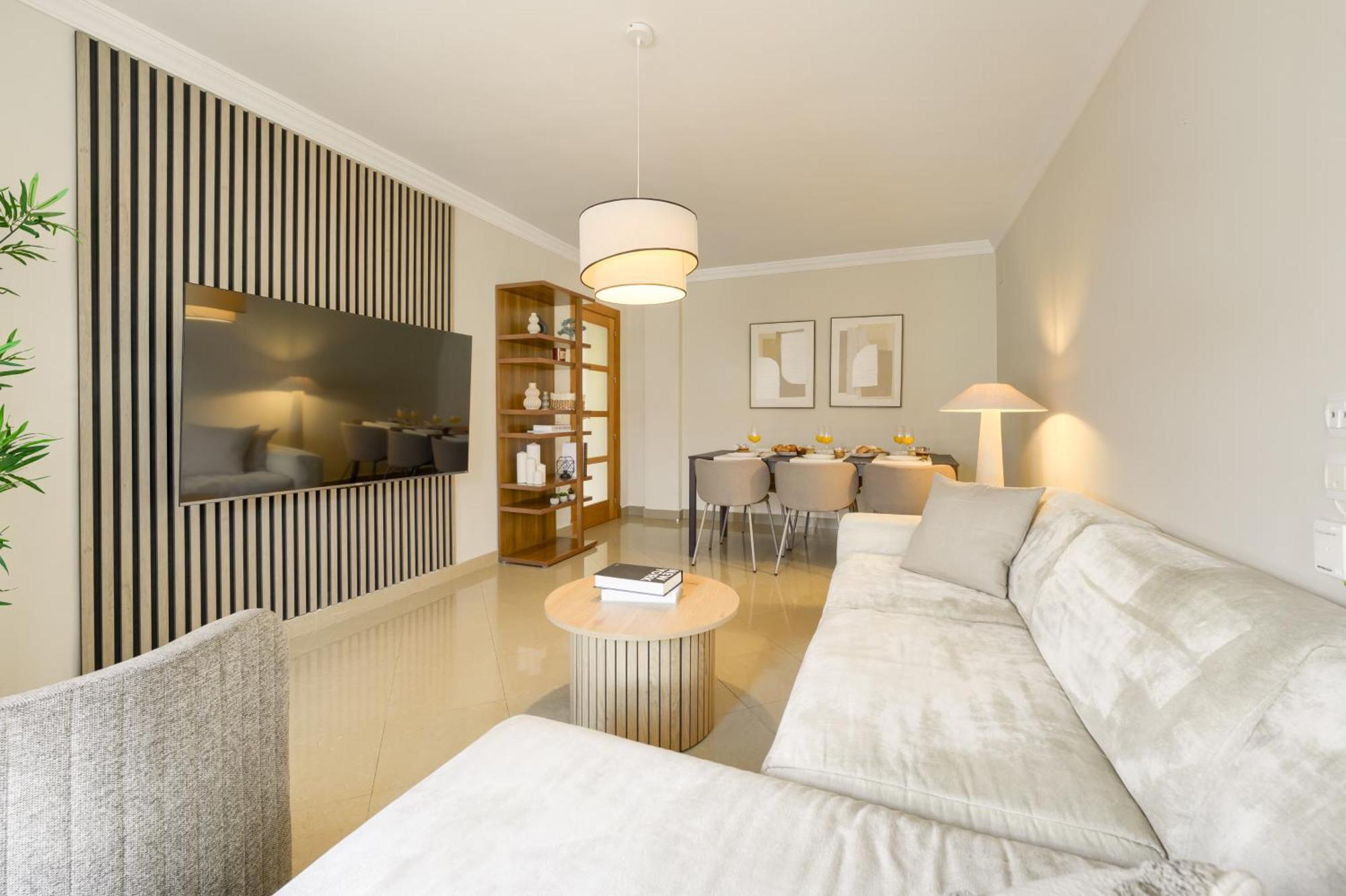 Exclusive - Prime Location Apartment