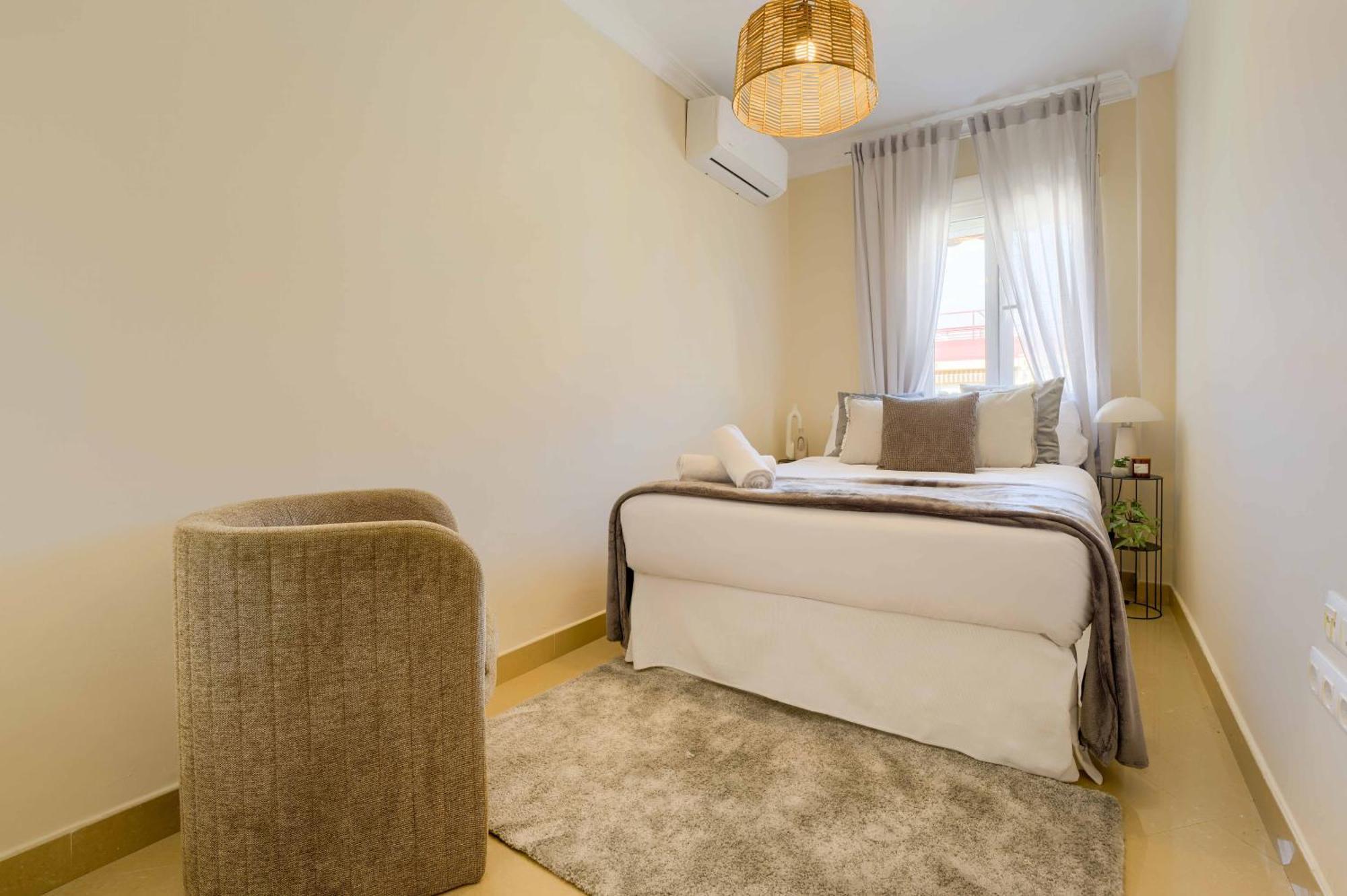 Exclusive - Prime Location Apartment *